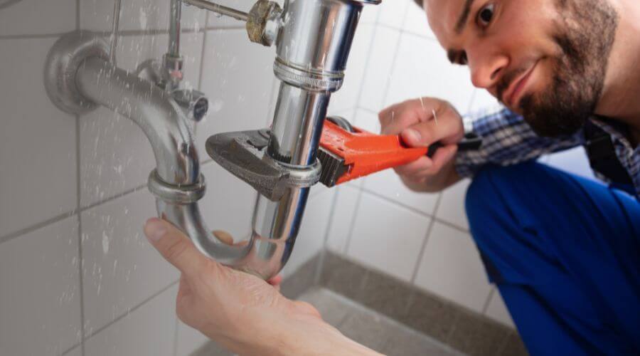 Professional same day plumber services in Zahl, ND